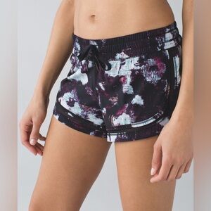 Lululemon Make A Move Short
Kara Blossom Multi | Sz 10